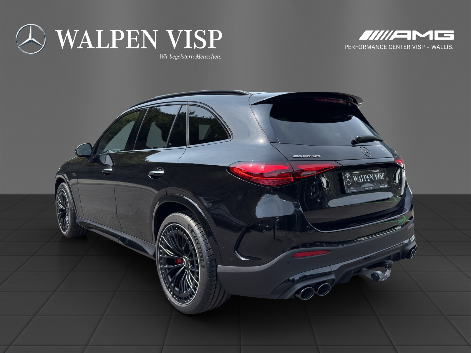 MERCEDES-BENZ GLC 43 AMG Executive Edition 4Matic 9G-Tronic-showroom-element-3