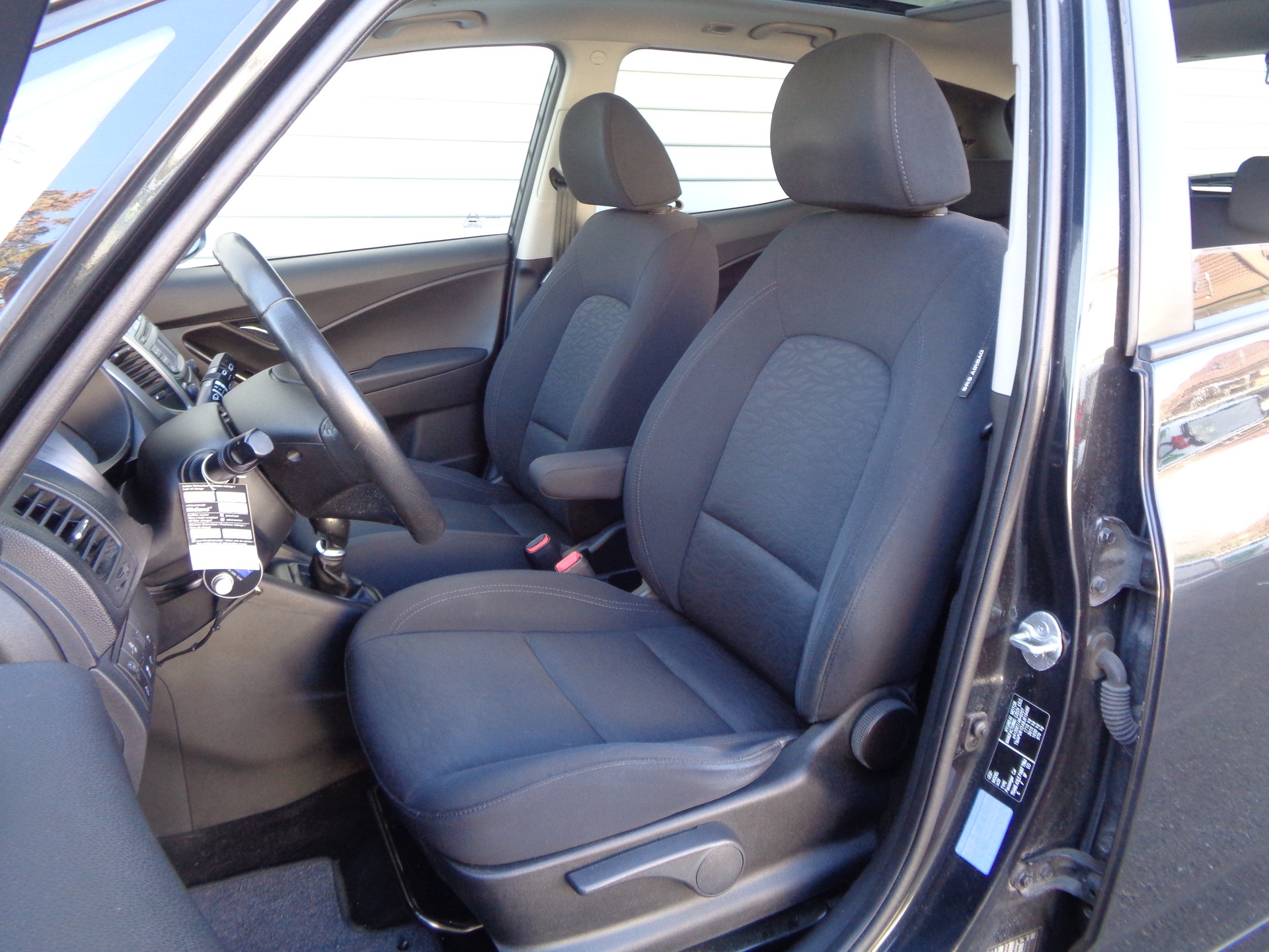 HYUNDAI iX20 1.6 Style-image-5