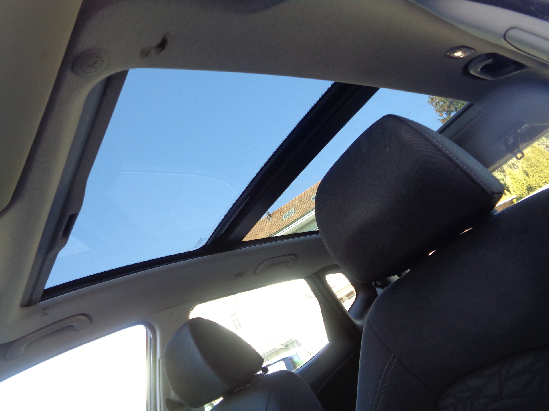 HYUNDAI iX20 1.6 Style-image-14