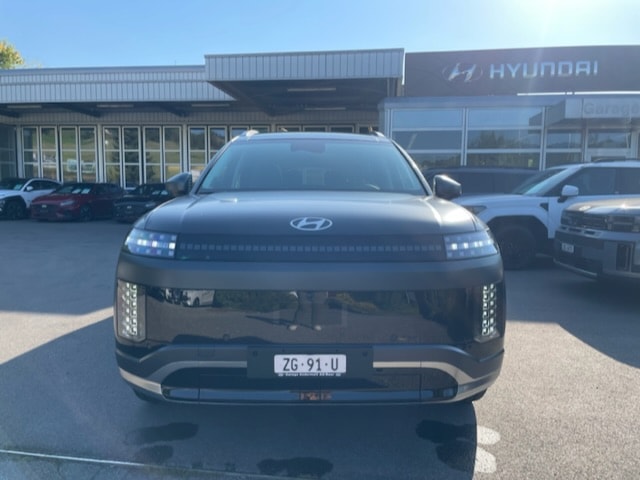 HYUNDAI Ioniq 9 110kWh Vertex Caligraphy 4WD-showroom-element-1