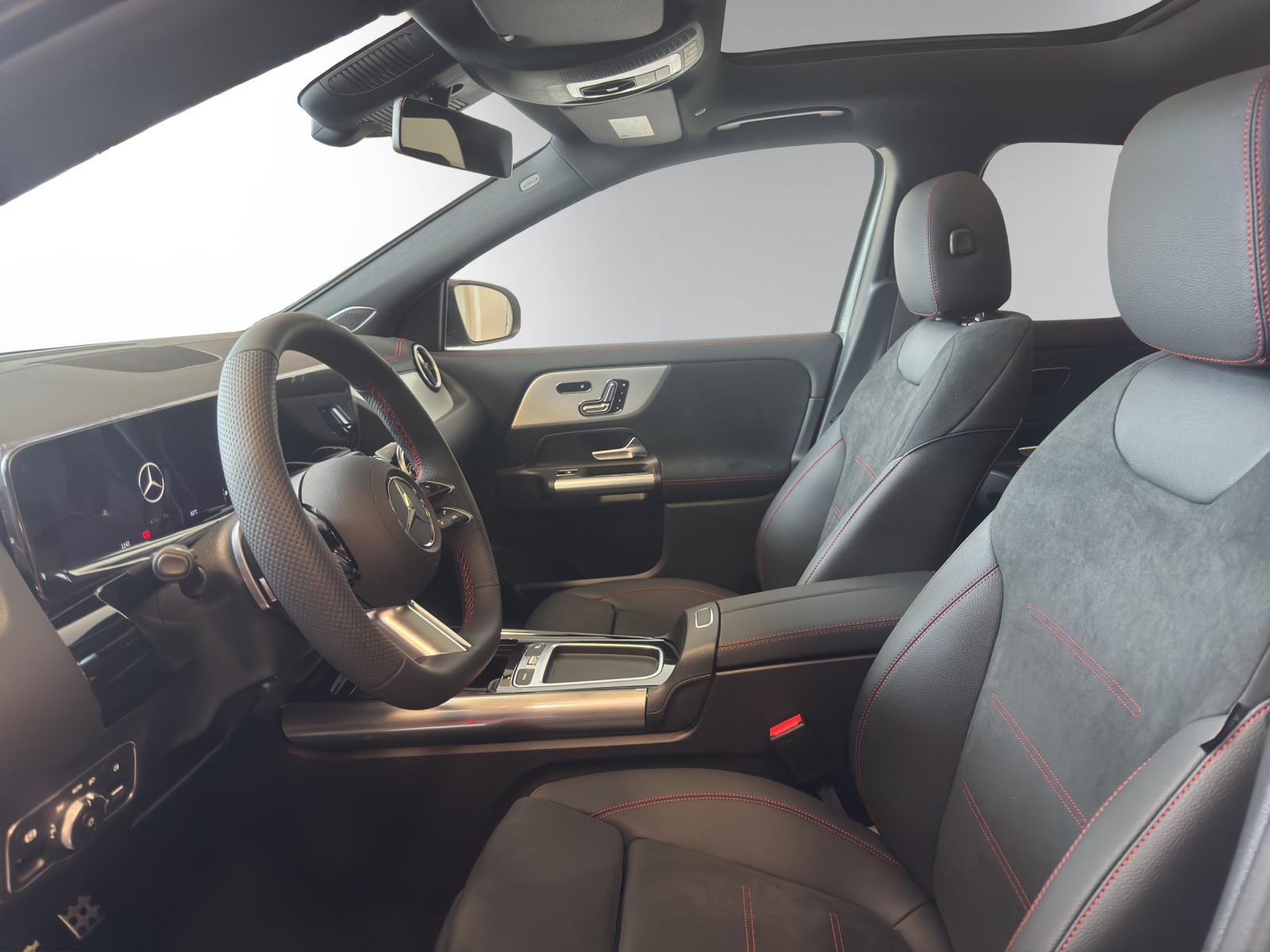 Image MERCEDES-BENZ EQA-350 EQA 350 66,5 kWh 4Matic Excellence