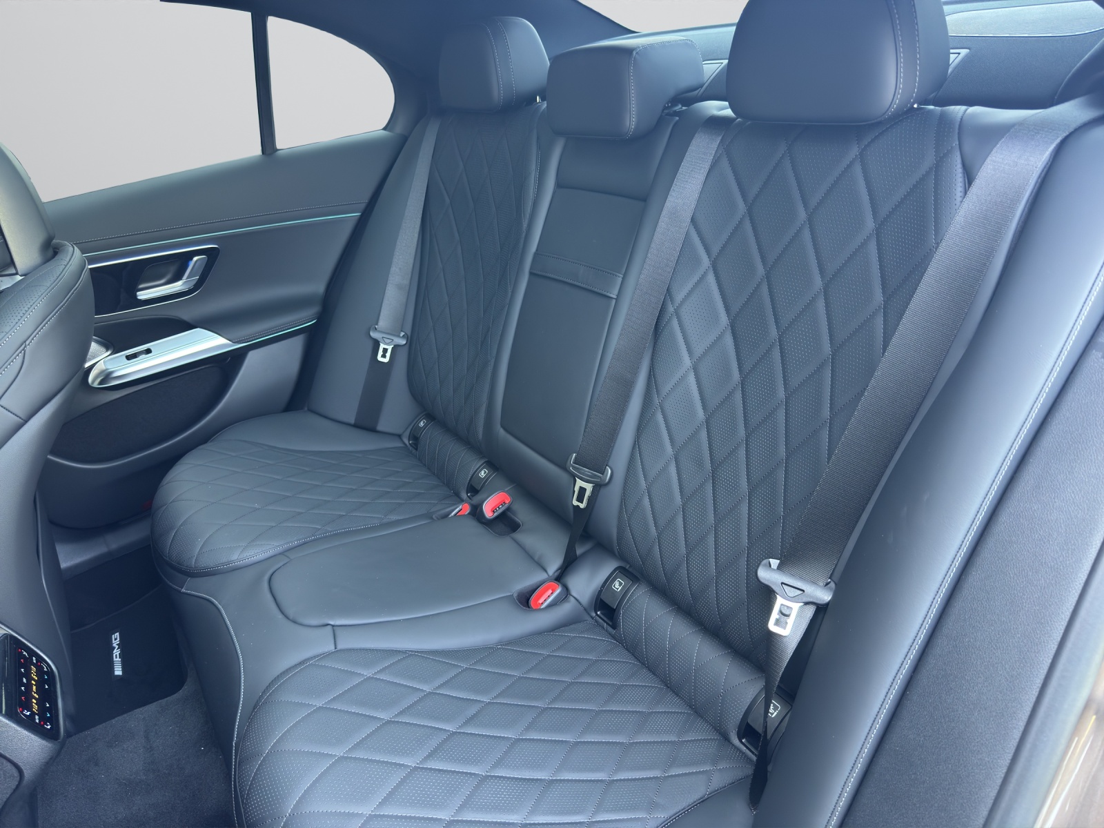 Image MERCEDES-BENZ E-220 E 220 d 4Matic 9G-Tronic