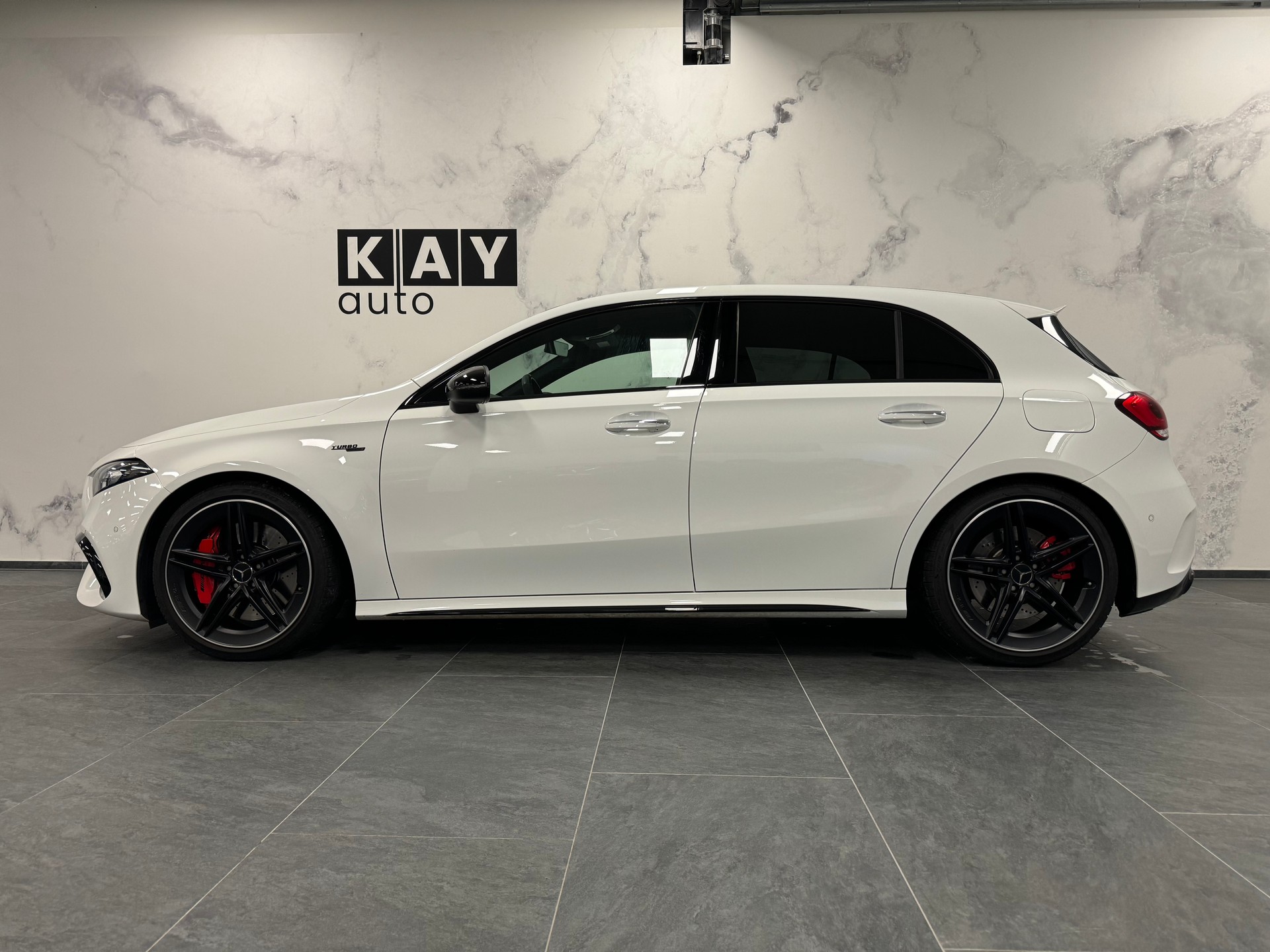 MERCEDES-BENZ A 45 S AMG 4Matic+ Speedshift-image-1