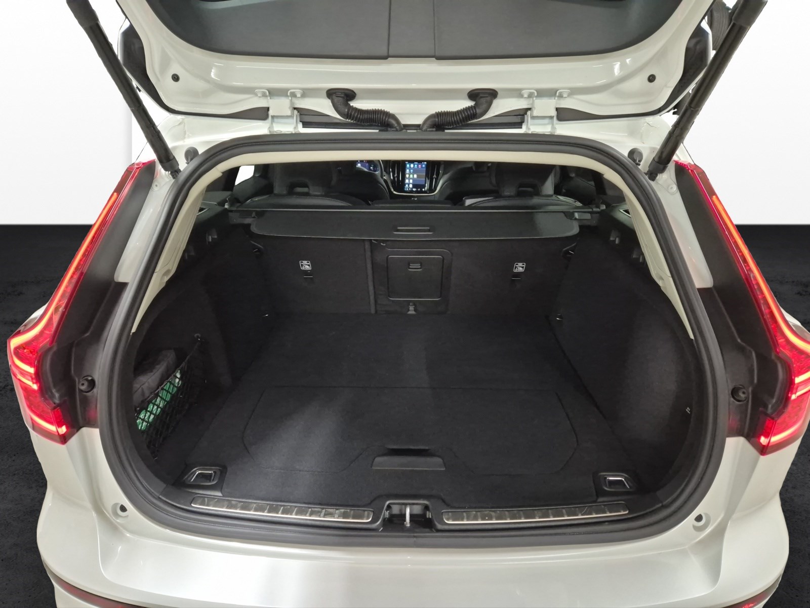 VOLVO V60 T6 Hybr. 2.0 T6 TE Plus Dark for Business eAWD-image-14