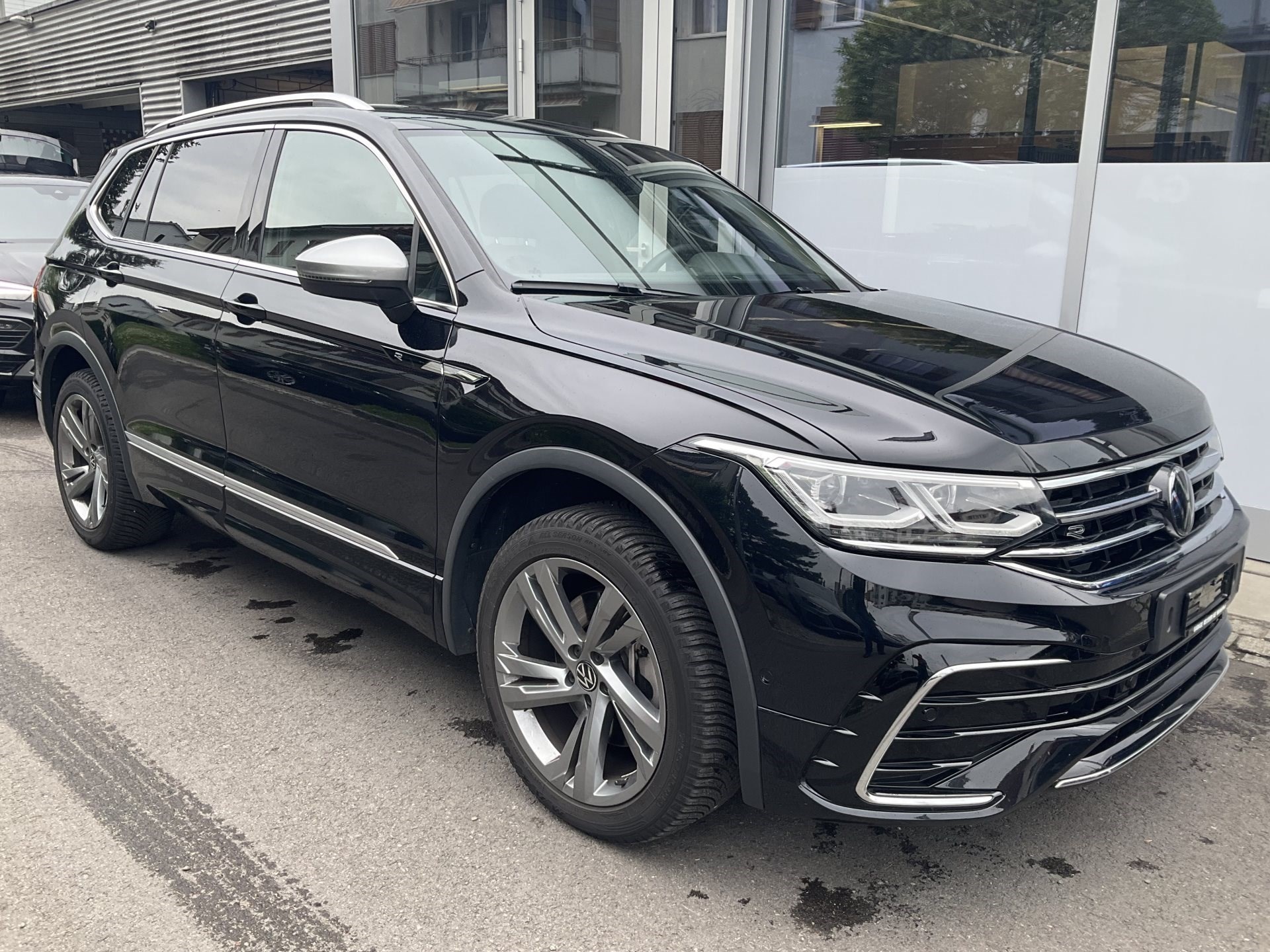 VW TIGUAN Allspace R-Line 4Motion ***7-Plätzer***-showroom-element-2