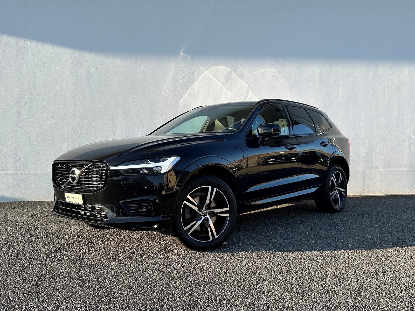 VOLVO XC60 2.0 T6 (SUV / Gelndewagen)