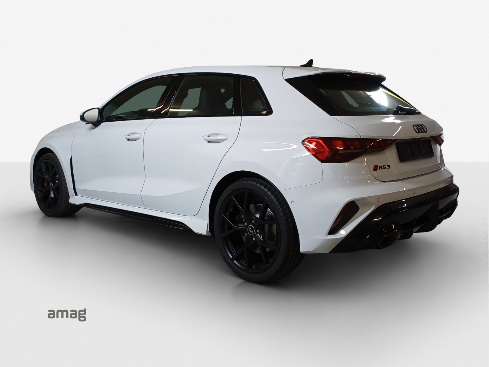 AUDI RS3 Sportback 2.5 TSI quattro-showroom-element-2