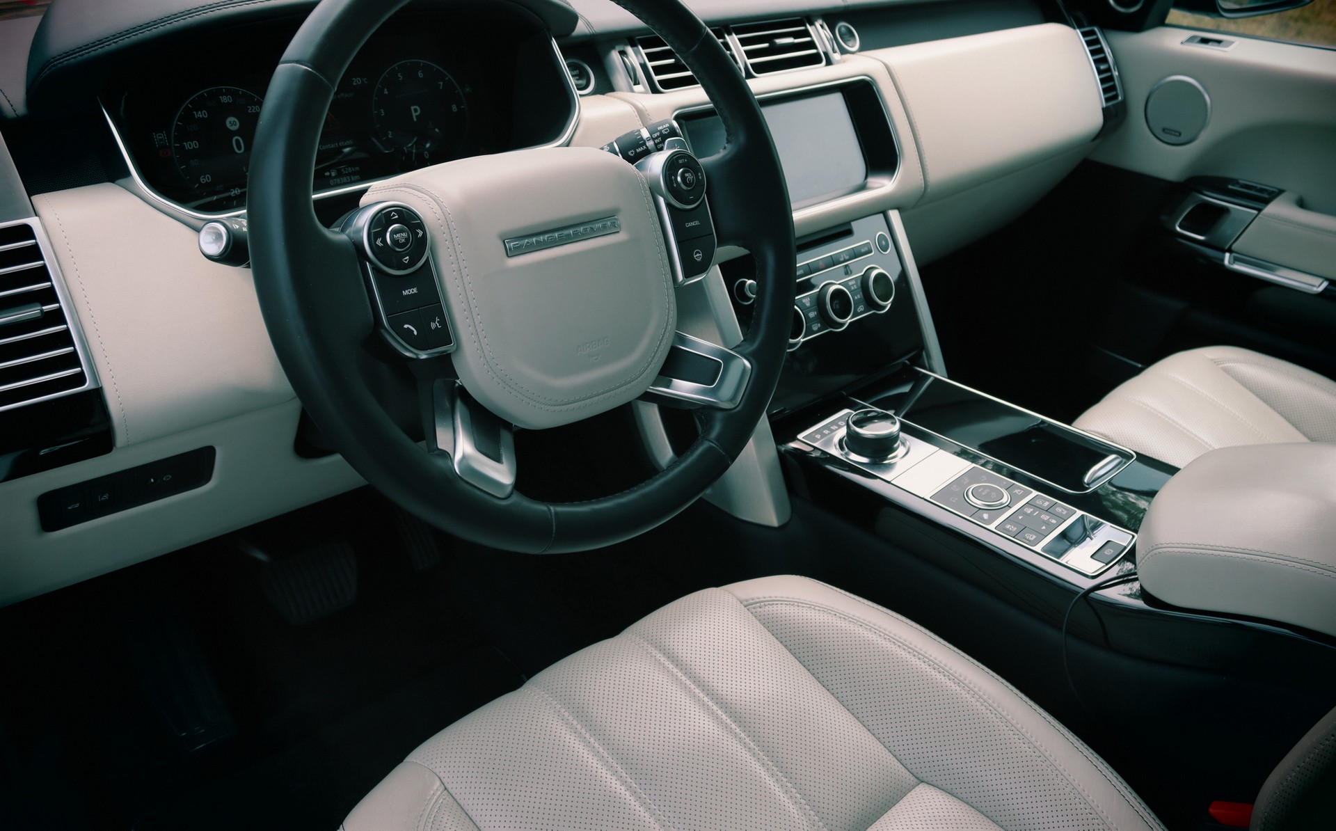 LAND ROVER Range Rover LWB 5.0 V8 SC Autobiography Automatic-image-13