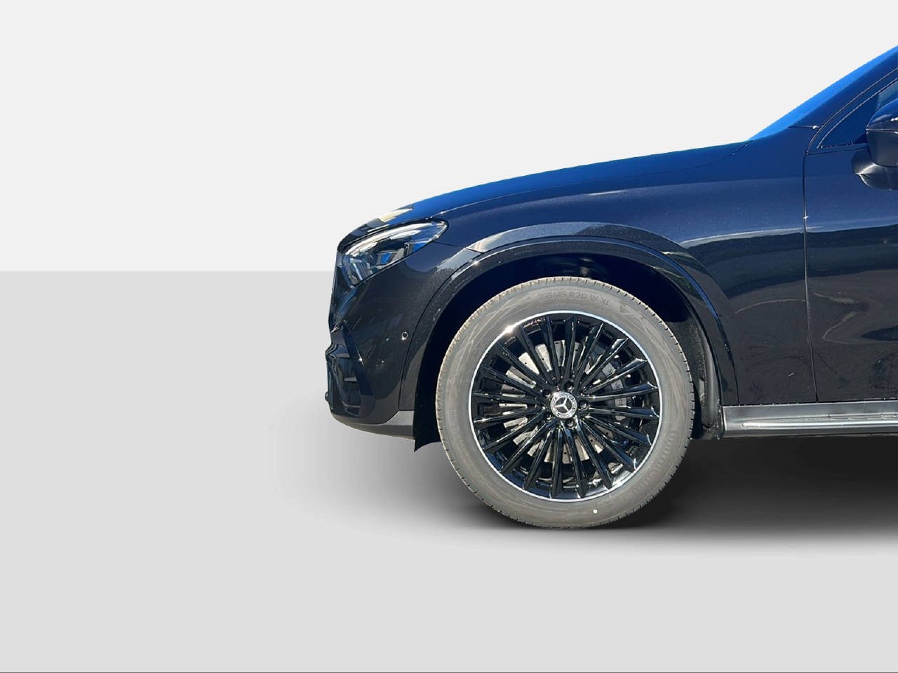 MERCEDES-BENZ GLC 400 e AMG Line 4matic Coupé-image-7
