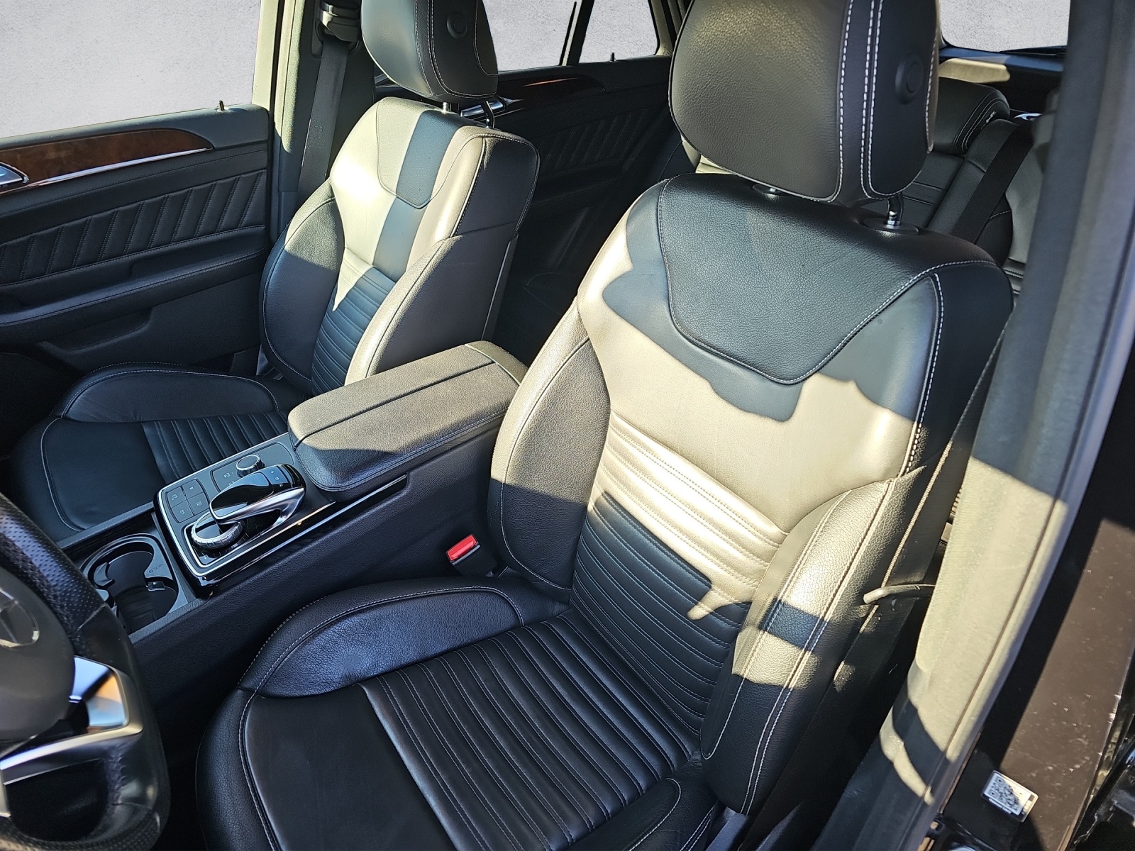 MERCEDES-BENZ GLE 350 d Executive 4Matic 9G-Tronic-image-9