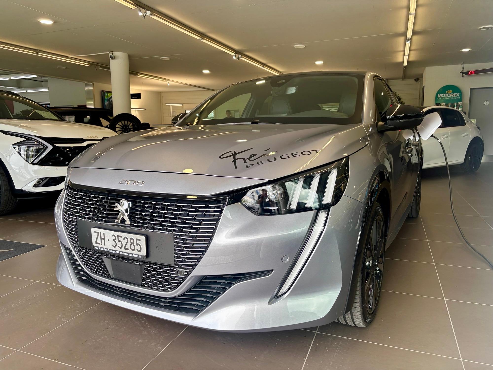 PEUGEOT 208 e-GT (Limousine) Peugeot PEUGEOT 208 e-GT (Limousine)