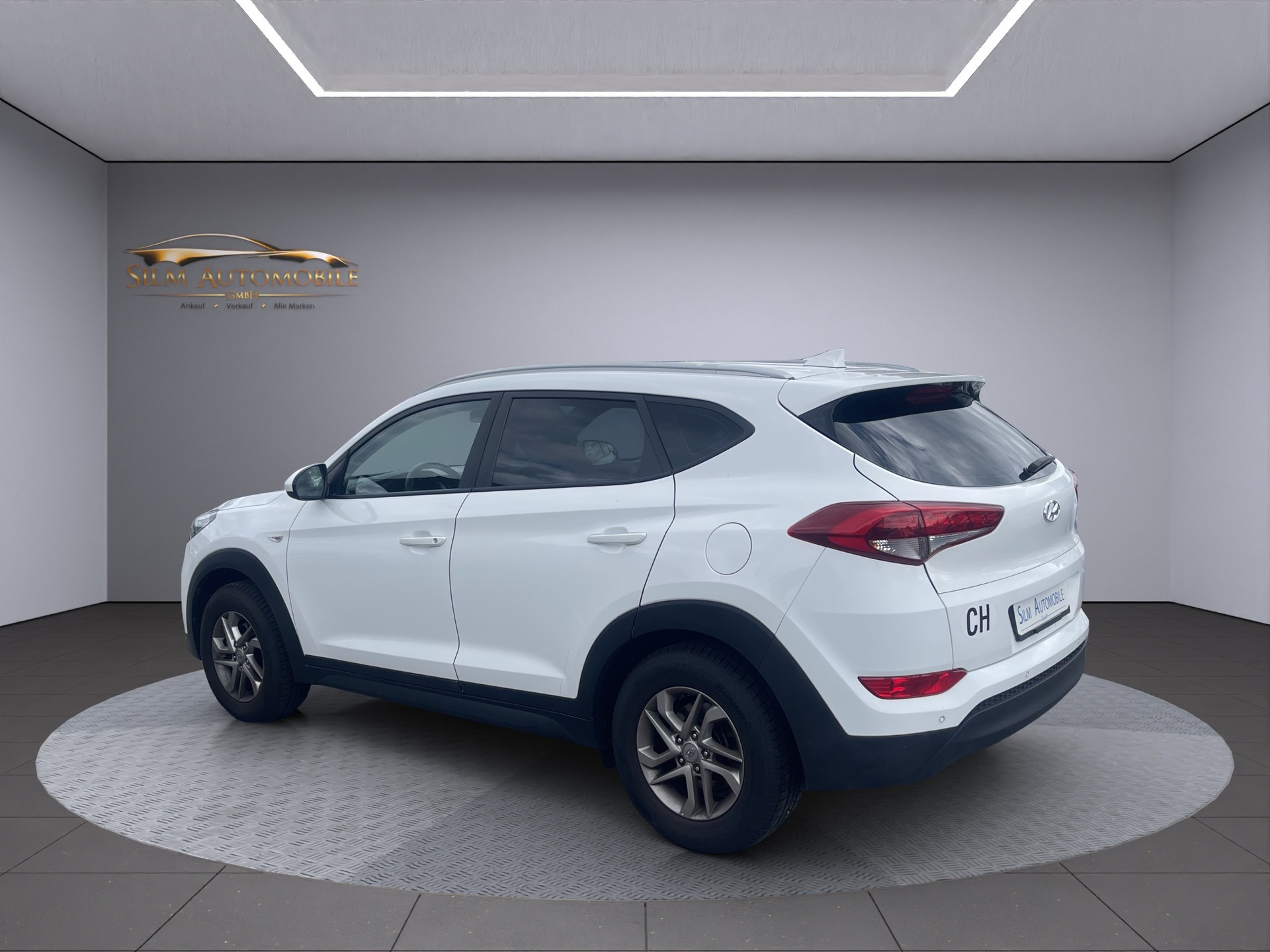 HYUNDAI Tucson 1.7 CRDI Origo 2WD-image-7