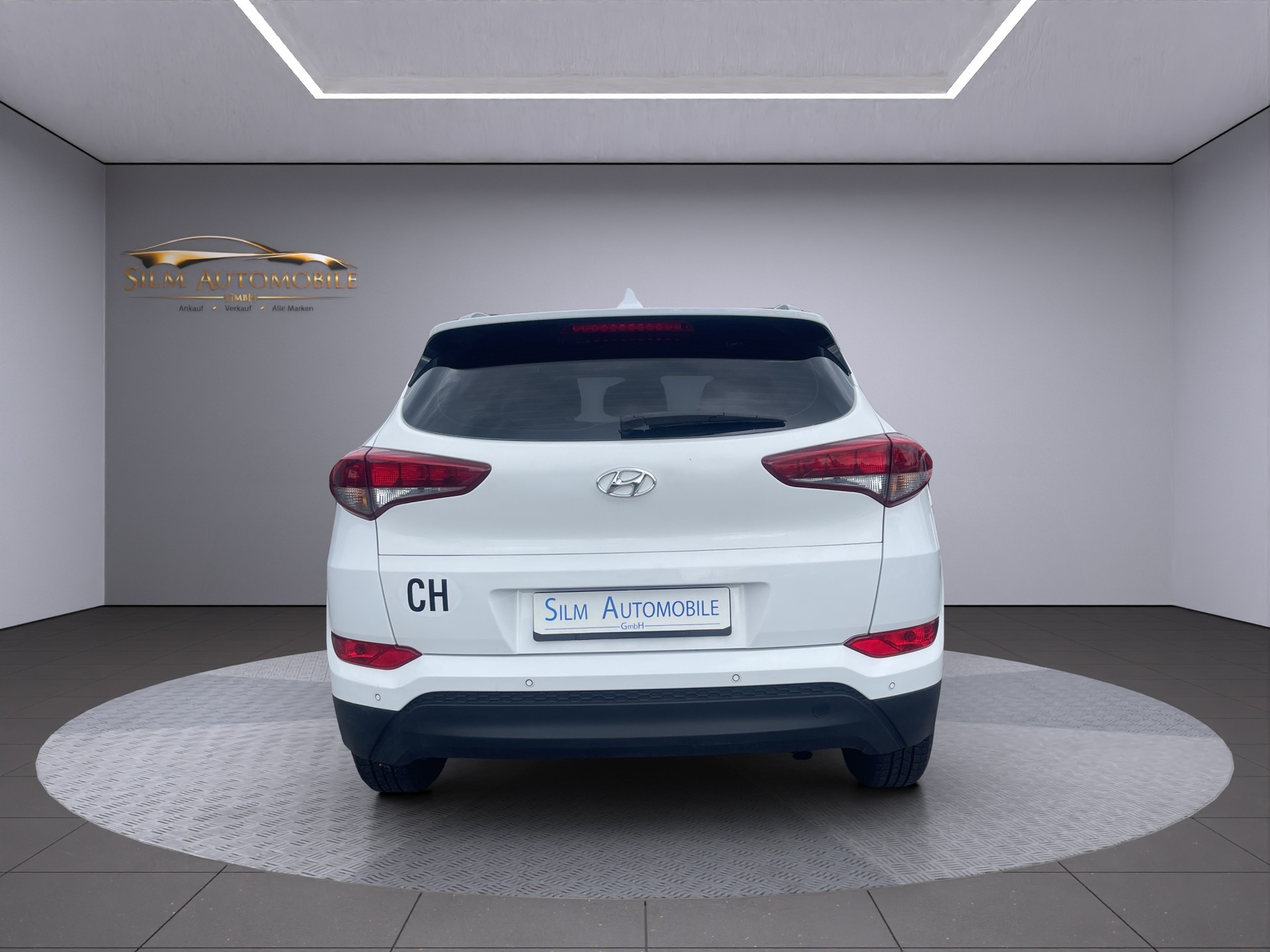 HYUNDAI Tucson 1.7 CRDI Origo 2WD-image-5
