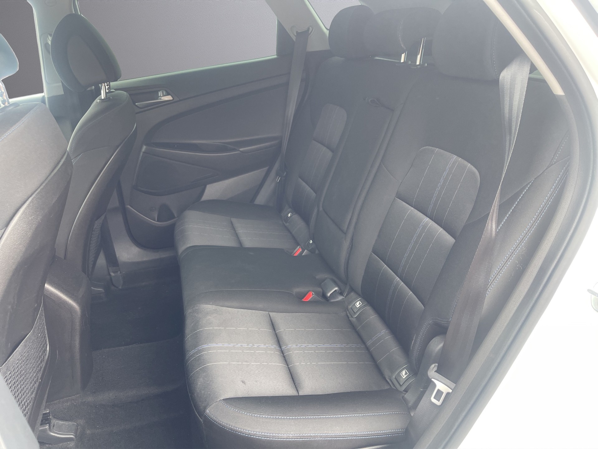 HYUNDAI Tucson 1.7 CRDI Origo 2WD-image-11