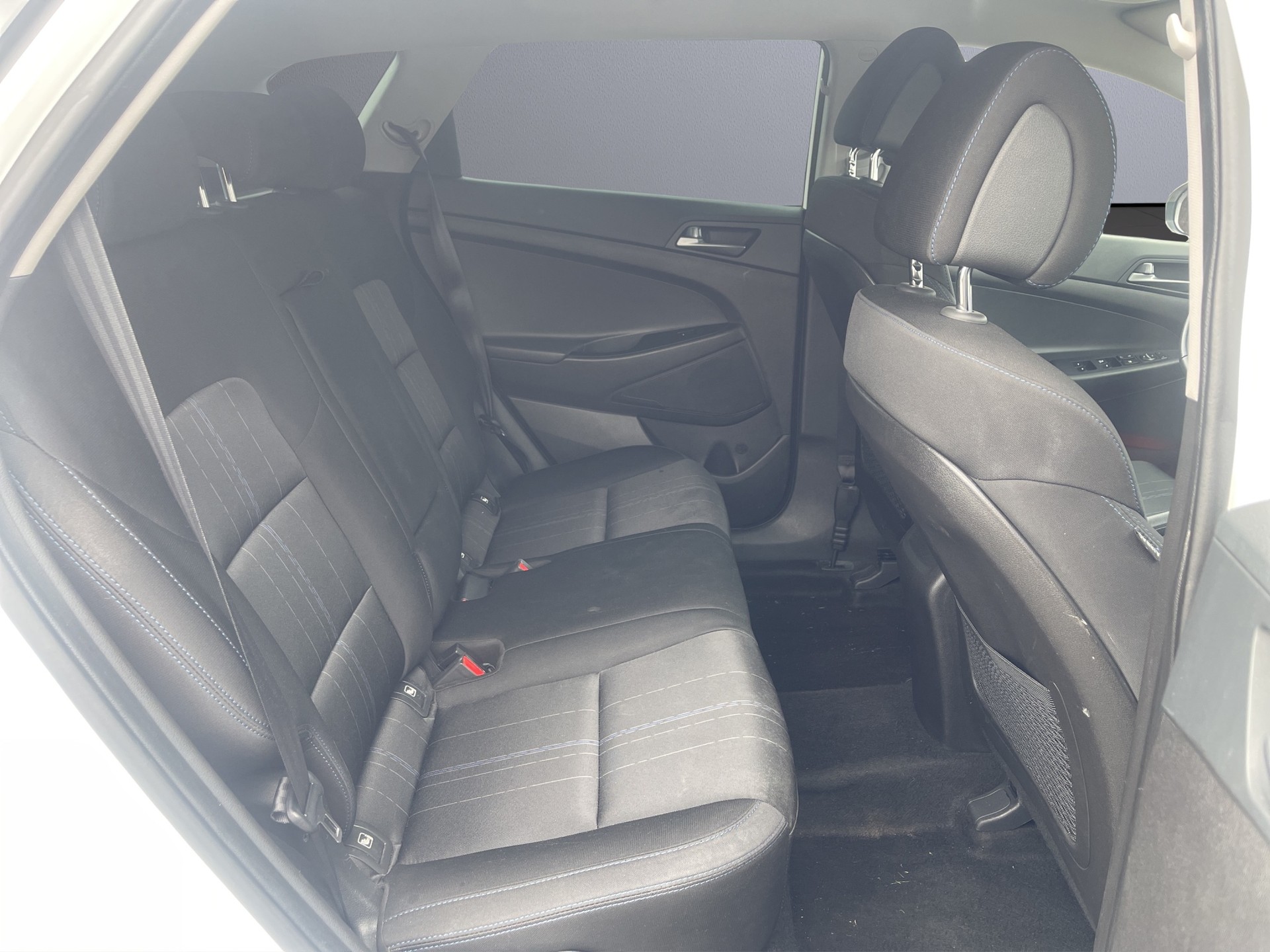 HYUNDAI Tucson 1.7 CRDI Origo 2WD-image-8
