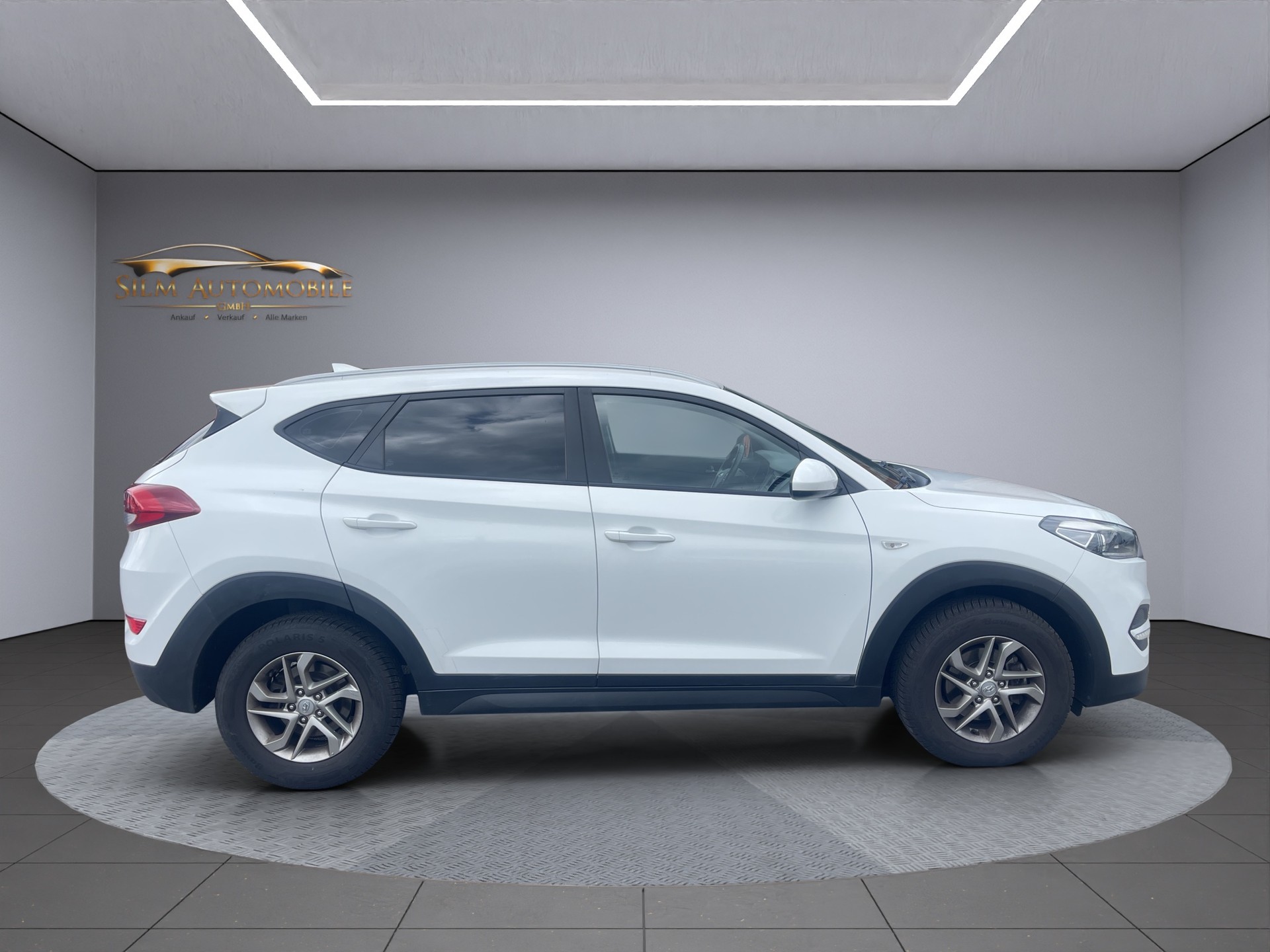 HYUNDAI Tucson 1.7 CRDI Origo 2WD-showroom-element-2