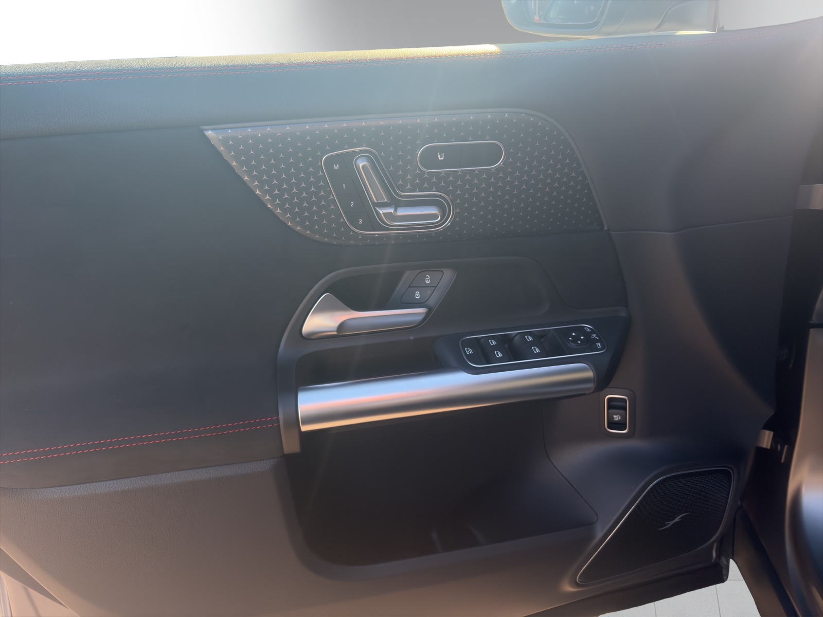 Image MERCEDES-BENZ EQA-300 EQA 300 66,5kWh 4Matic Excellence