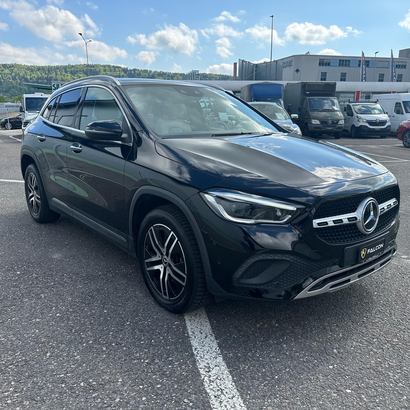 MERCEDES-BENZ GLA 200d 8G-DCT