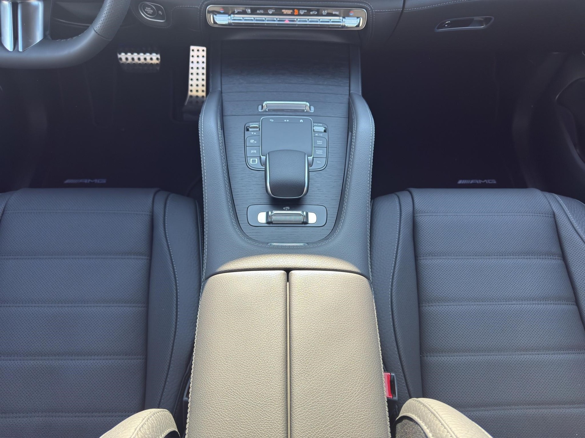 MERCEDES-BENZ GLE 450 d AMG Line 4matic-image-12
