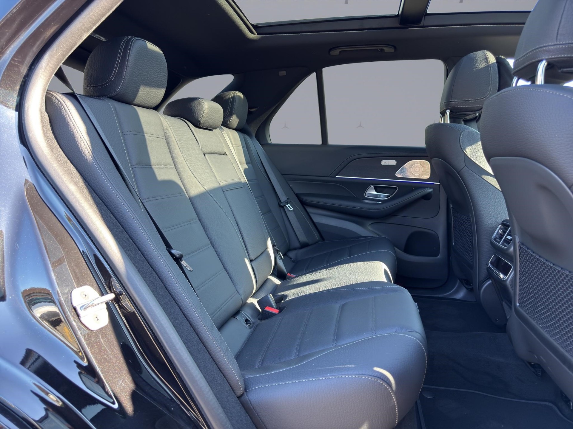 MERCEDES-BENZ GLE 450 d AMG Line 4matic-image-14