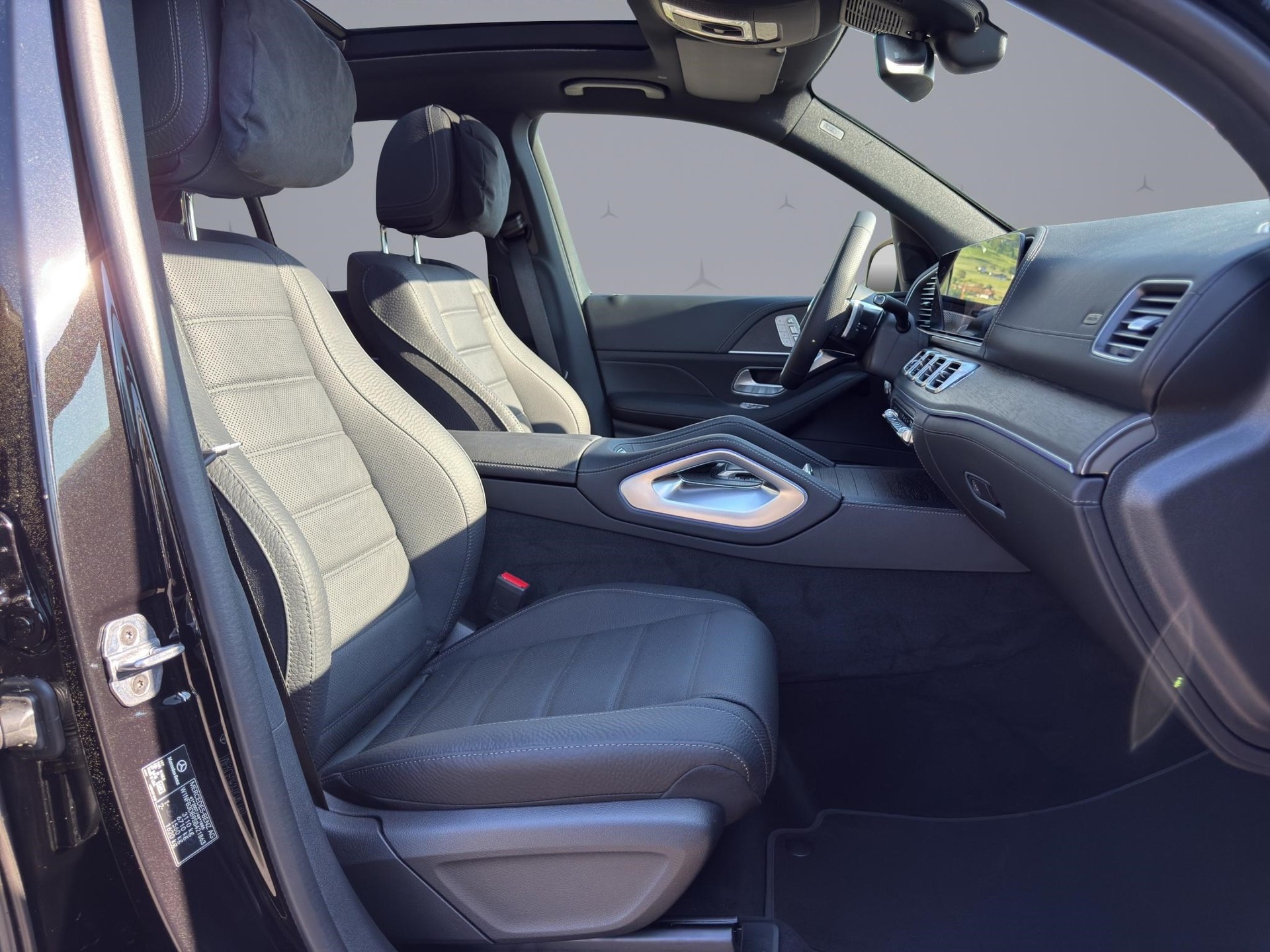 MERCEDES-BENZ GLE 450 d AMG Line 4matic-image-19
