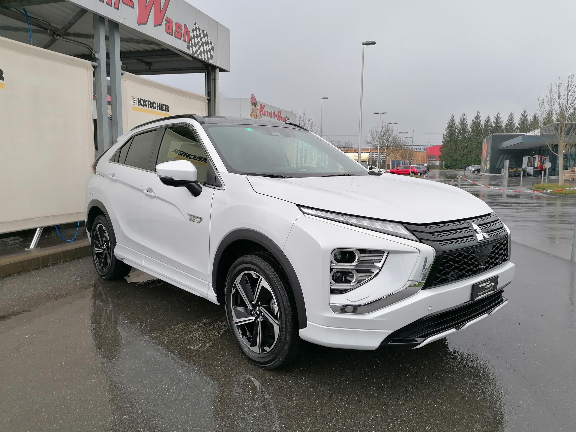 MITSUBISHI Eclipse Cross 2.4 PHEV Instyle+ 4x4 Edition-showroom-element-3