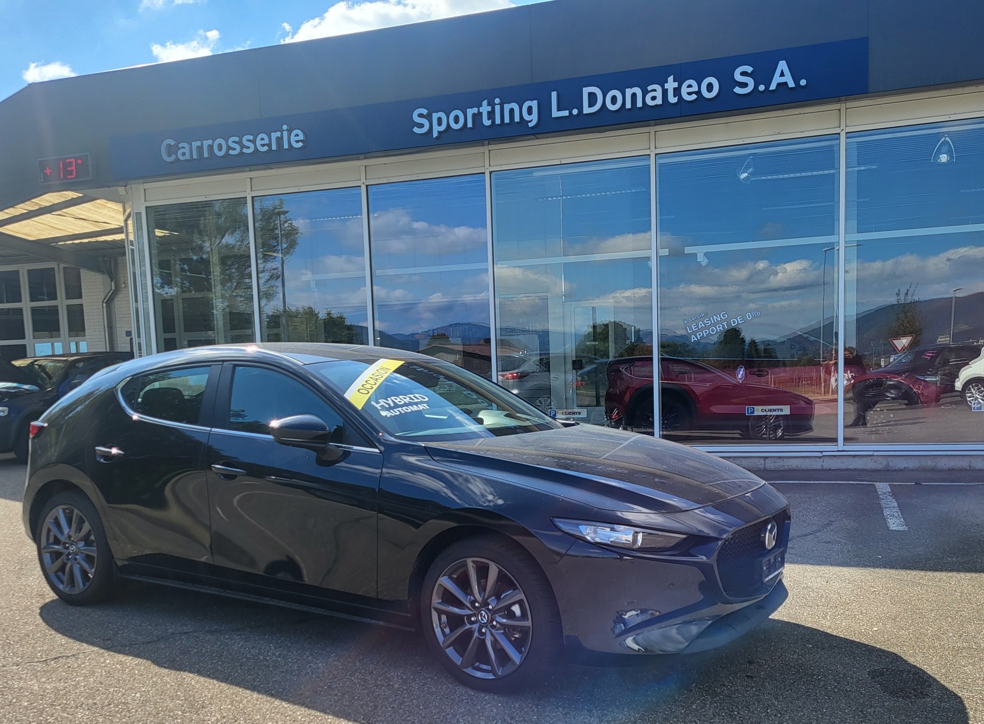 MAZDA 3 Hatchback SKYACTIVX MHybrid 186 Revolution AWD Automat Kaufen