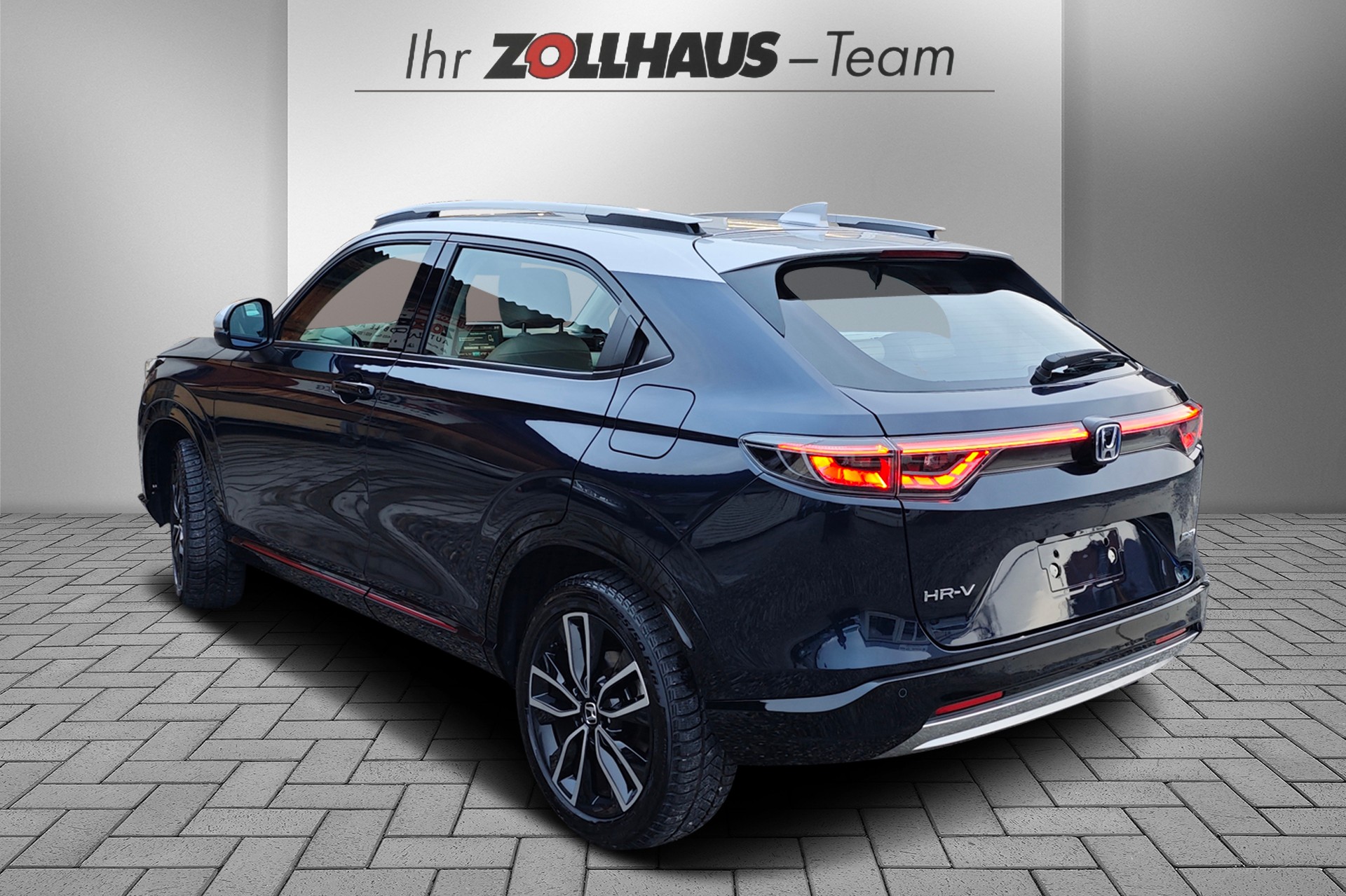 HONDA HR-V 1.5i-MMD Advance Style CVT-showroom-element-3