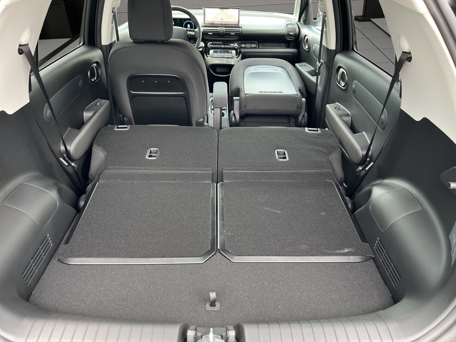 Image HYUNDAI INSTER Inster 49kWh Amplia