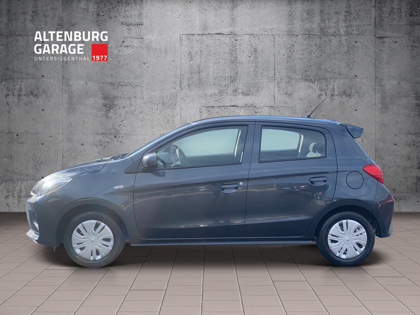MITSUBISHI Space Star 1.2 MIVEC Inform-showroom-element-1