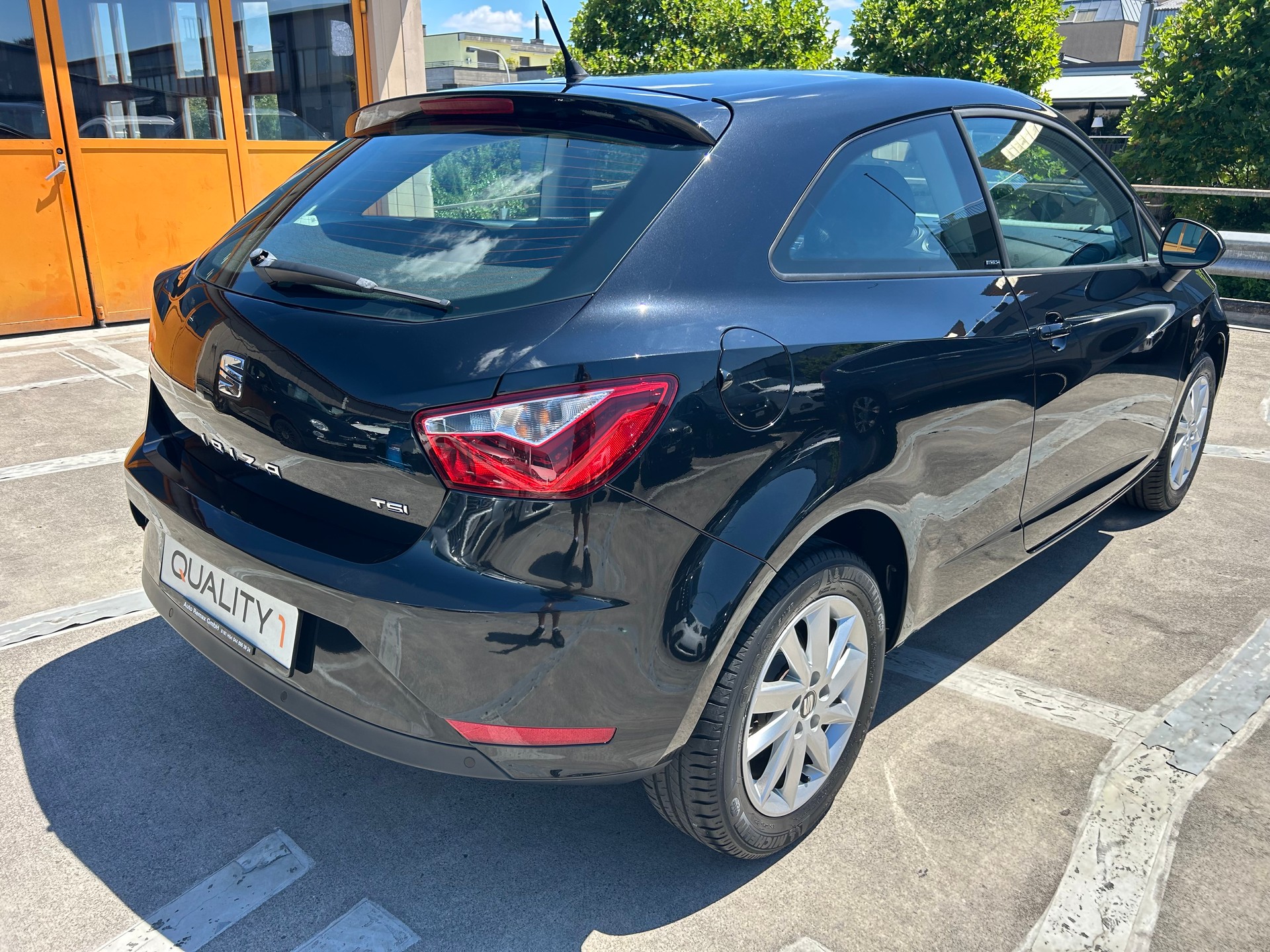 SEAT Ibiza SC 1.2 TSI Style-showroom-element-3