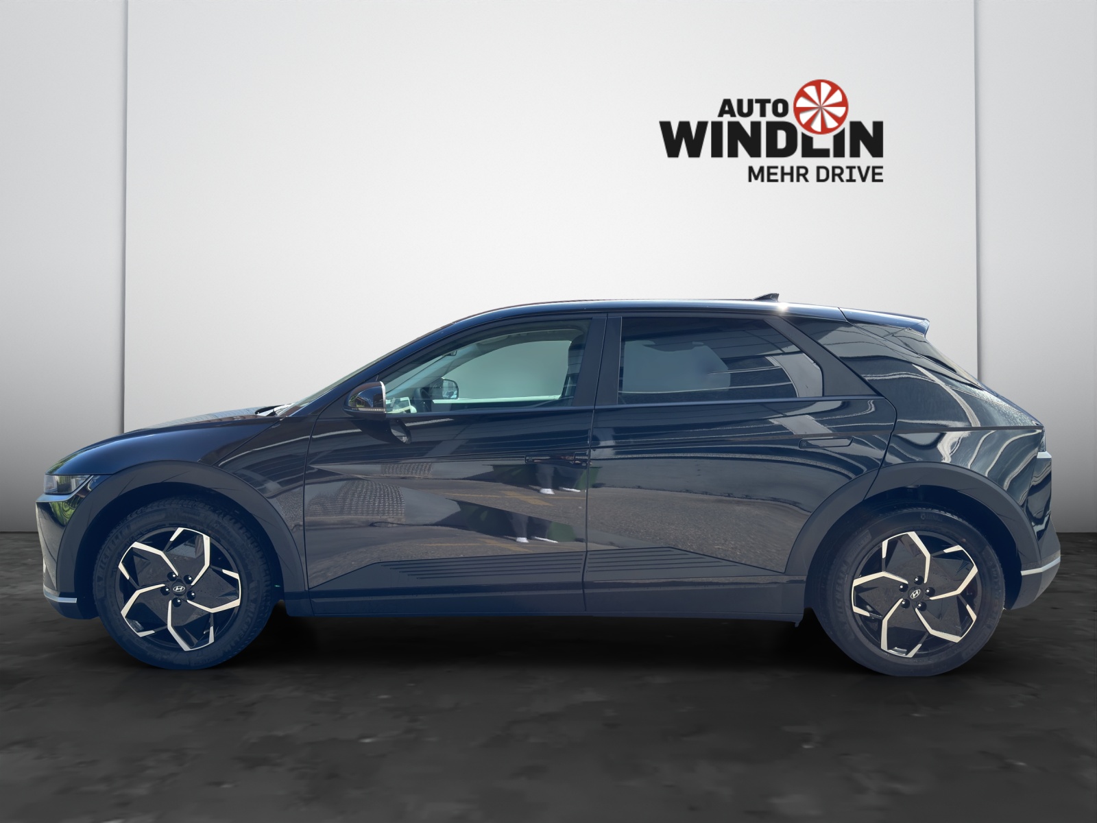 HYUNDAI Ioniq 5 Origo 4WD-showroom-element-2