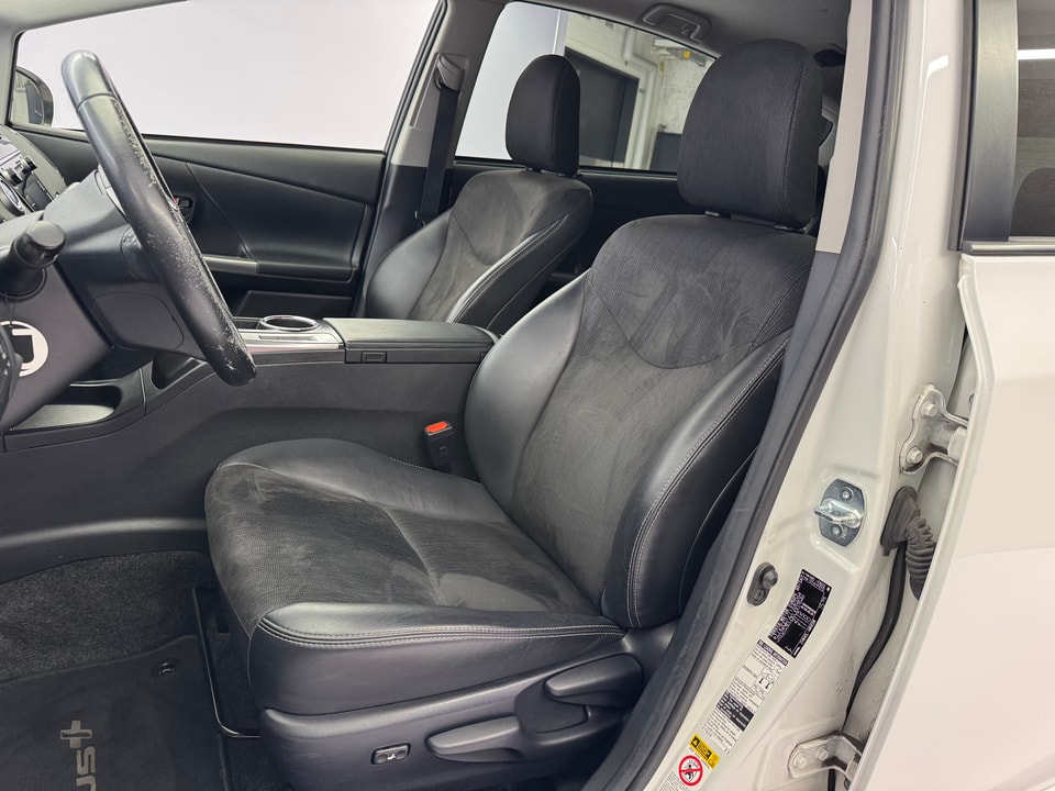 PRIUS PLUS Hybrid 1.8 Sol
