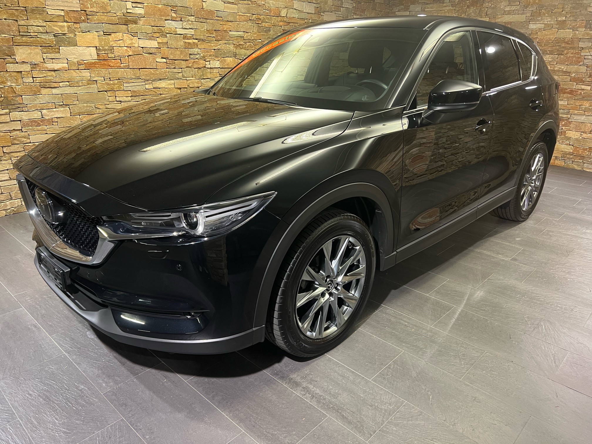 MAZDA CX-5 SKYACTIV-G 194 Revolution (SUV / Gelndewagen)