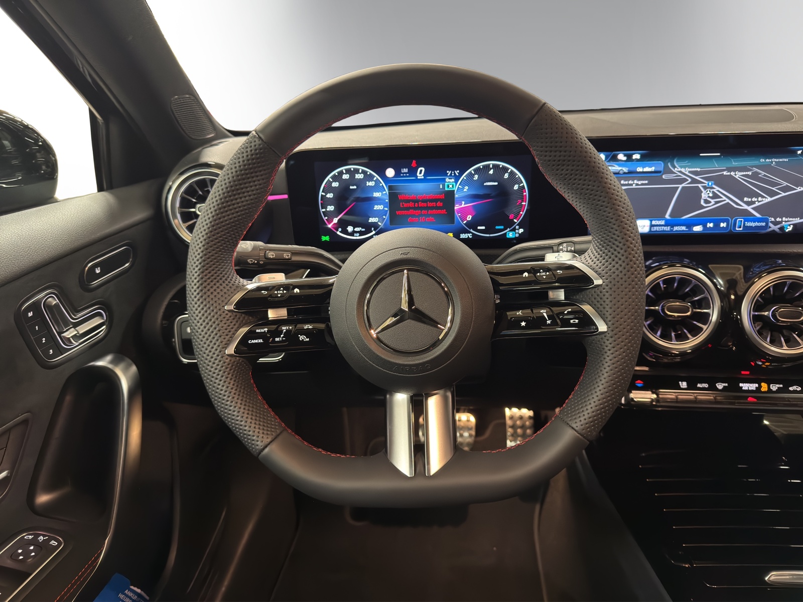 Image MERCEDES-BENZ A-200 A 200 Night Star 7G-DCT