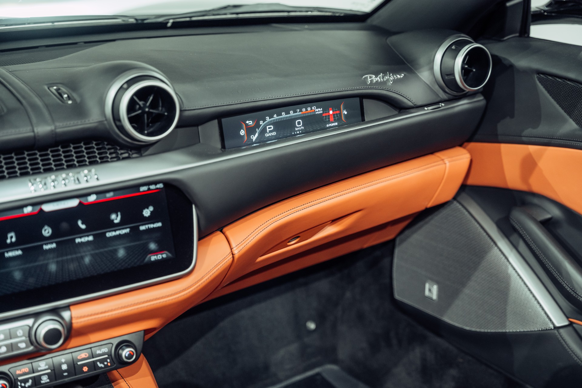 FERRARI Portofino 3.9 V8 T-image-19