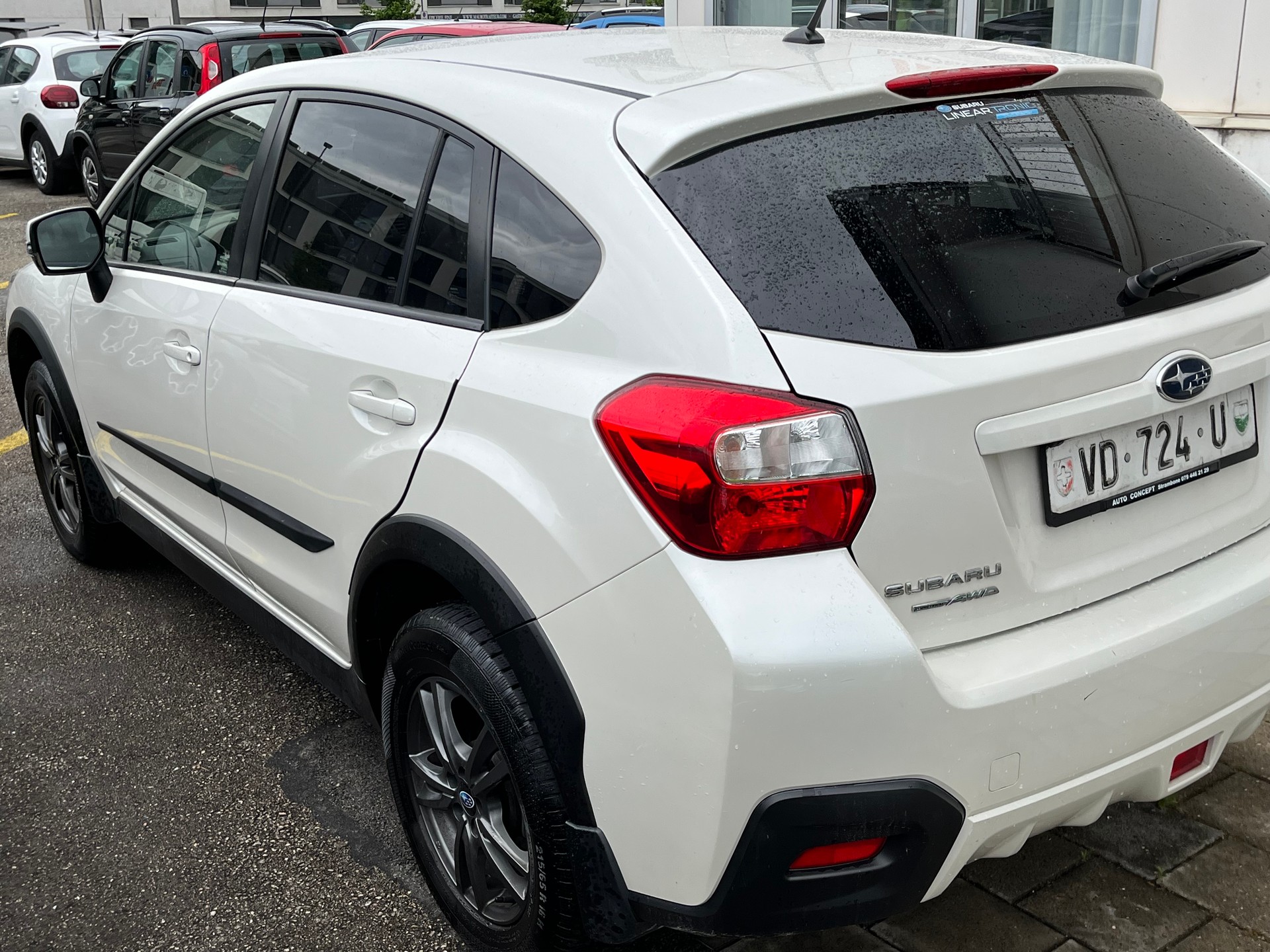 SUBARU XV 2.0 Swiss Two AWD CVT-image-5
