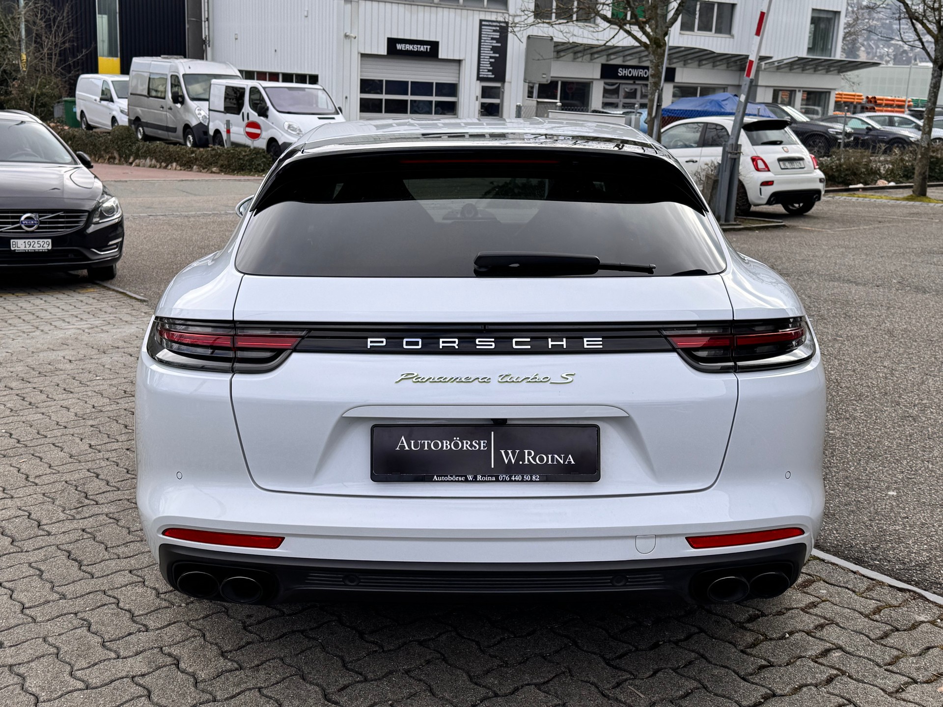 PORSCHE Panamera Turbo S E-Hybrid Sport Turismo PDK-showroom-element-3