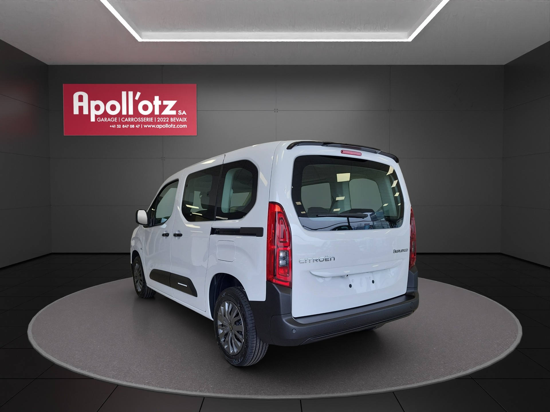 CITROEN BERLINGO 1.2i You M-showroom-element-2