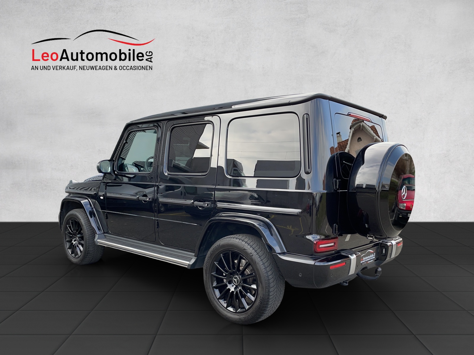 MERCEDES-BENZ G 400 d AMG Line 9G-Tronic-showroom-element-2