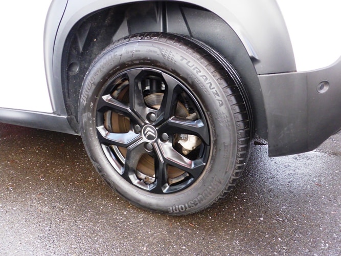 CITROEN C3 Aircross 1.2i PureTech Shine EAT6-image-5