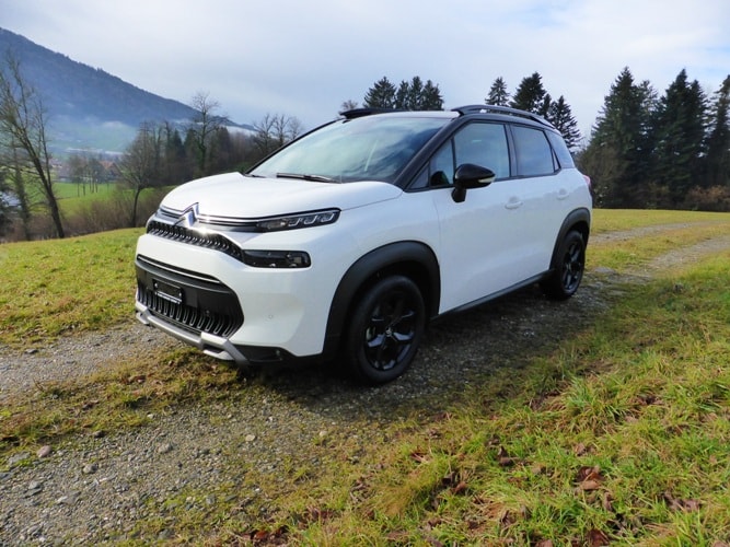 CITROEN C3 Aircross 1.2i PureTech Shine EAT6-image-1