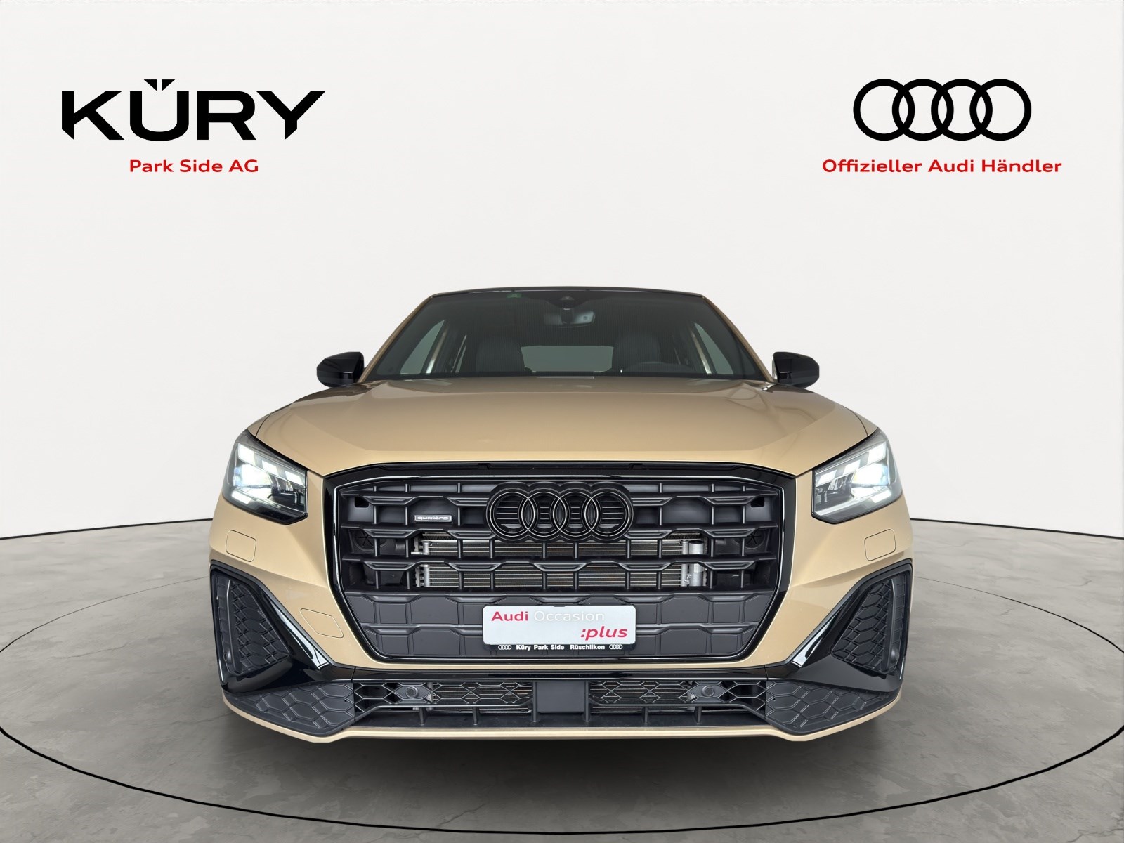 AUDI Q2 40 TFSI S line Attraction quattro S-tronic-showroom-element-1