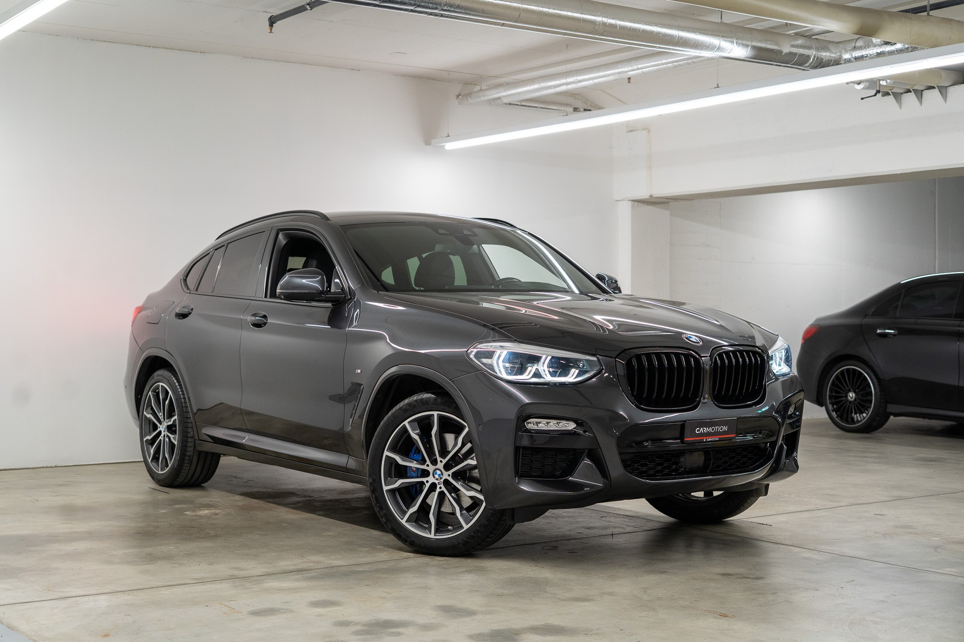 BMW X4 20d xDrive M Sport-showroom-element-2