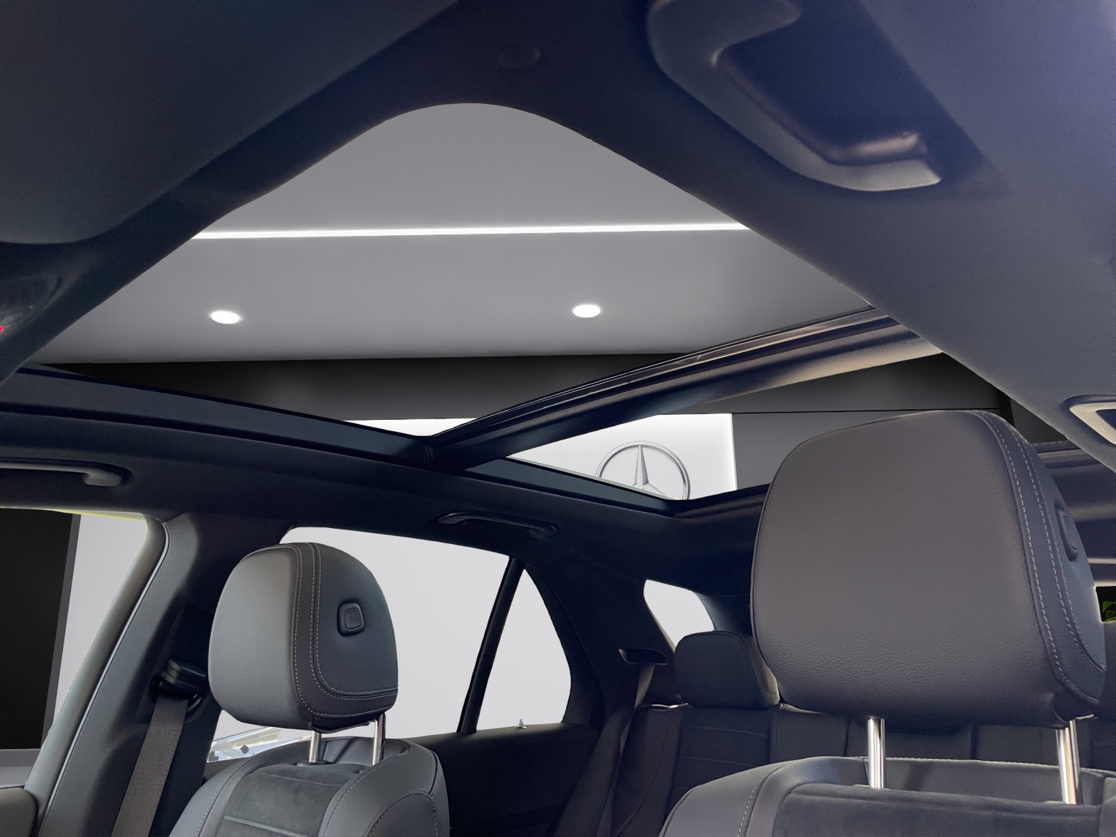 Image MERCEDES-BENZ GLE-450 GLE 450 d 4Matic 9G-Tronic