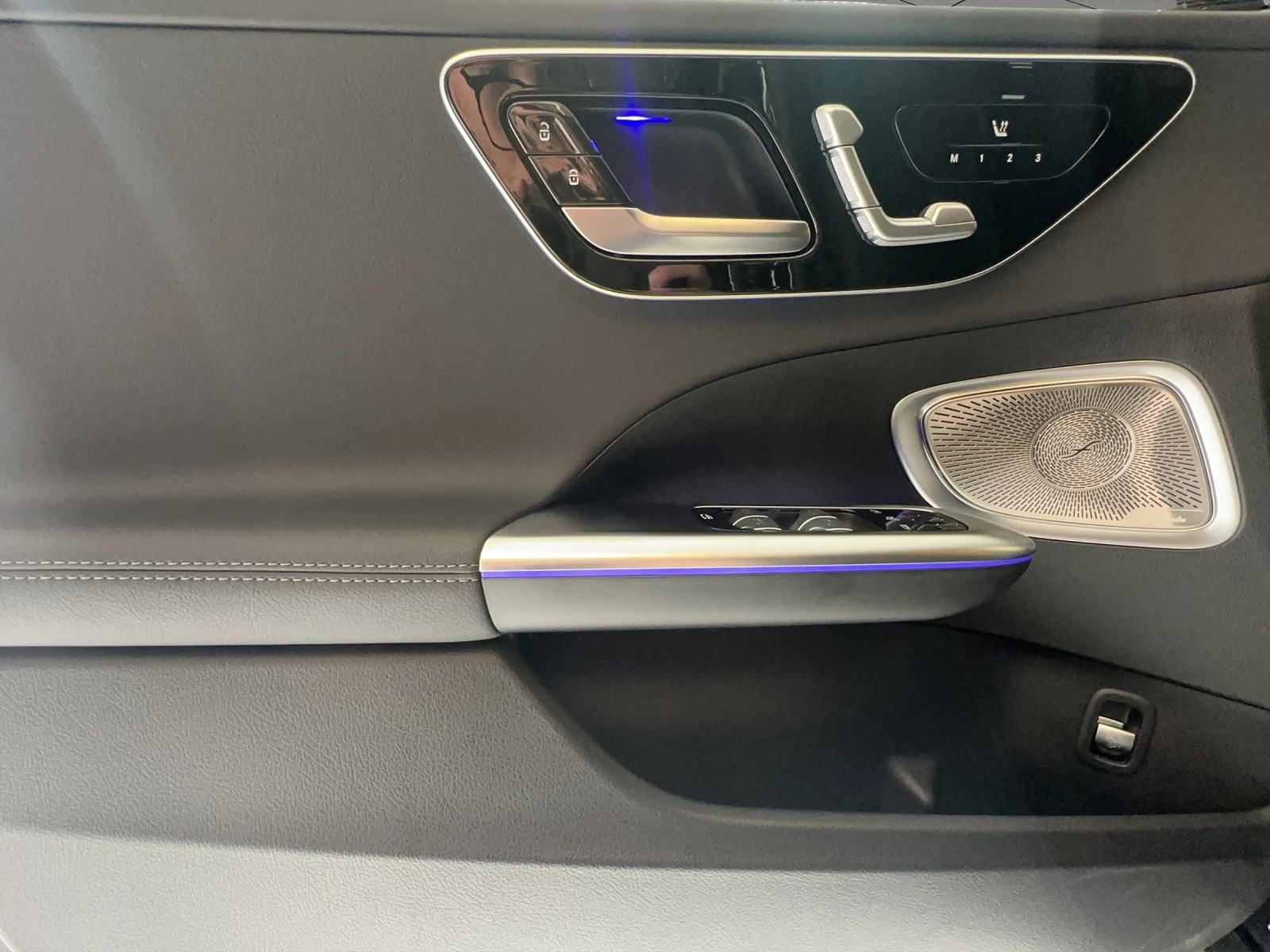 Image MERCEDES-BENZ C-300 C 300 T 4 Matic