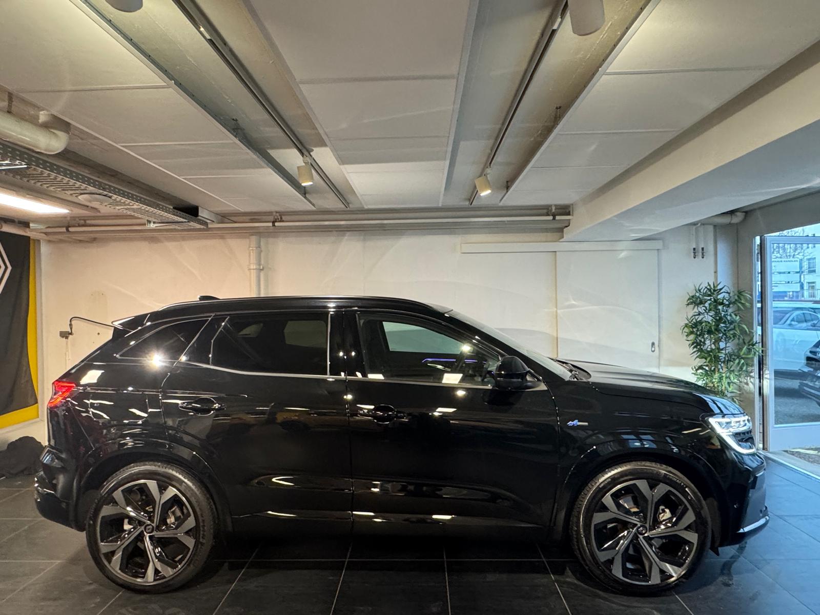 RENAULT Austral 1.2 E-Tech iconic esprit Alpine-image-7