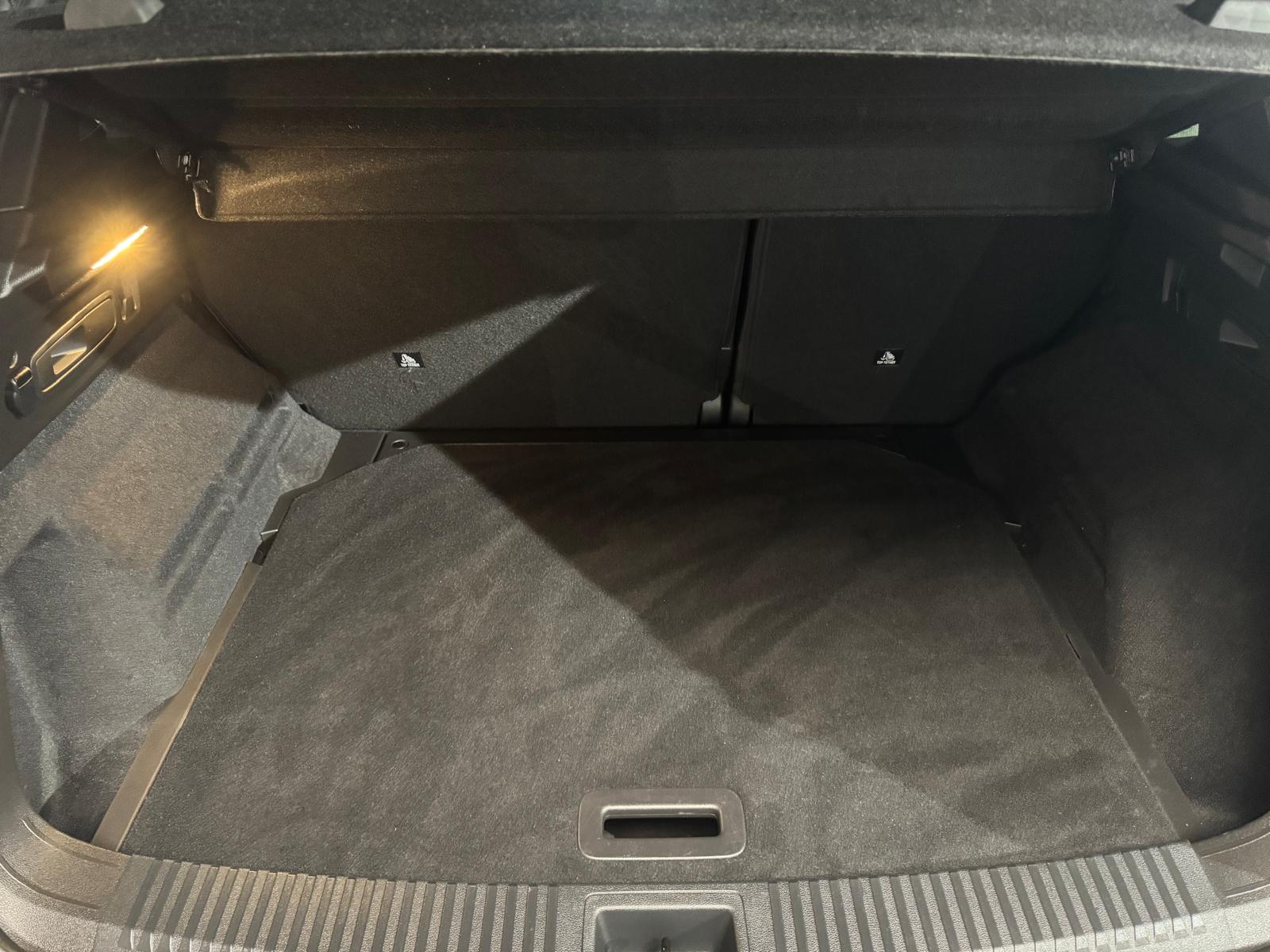 RENAULT Austral 1.2 E-Tech iconic esprit Alpine-image-13
