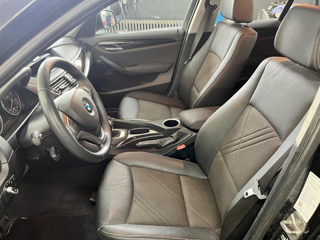 BMW X1 xDrive 18d xLine Steptronic-image-6