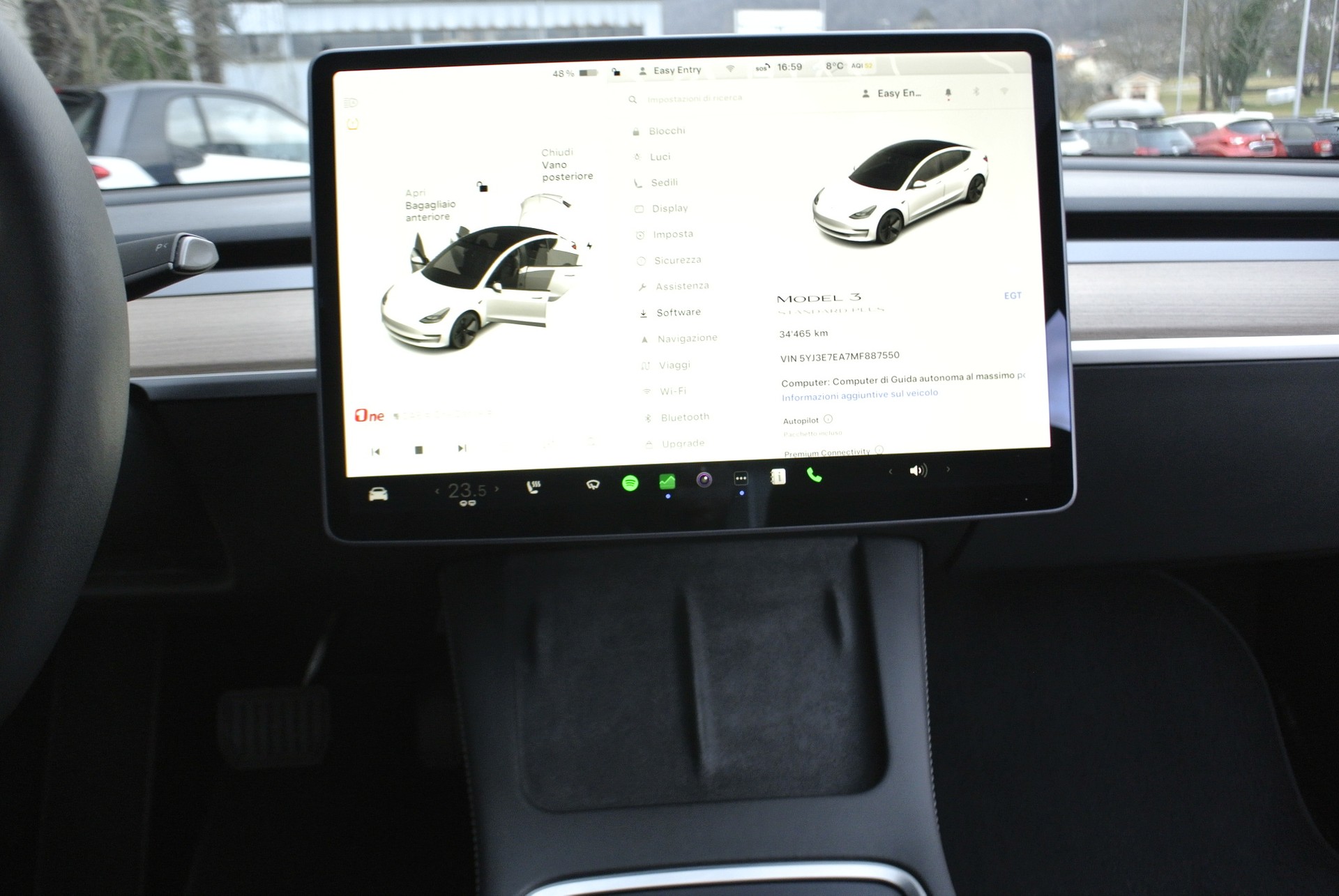 TESLA Model 3-image-26